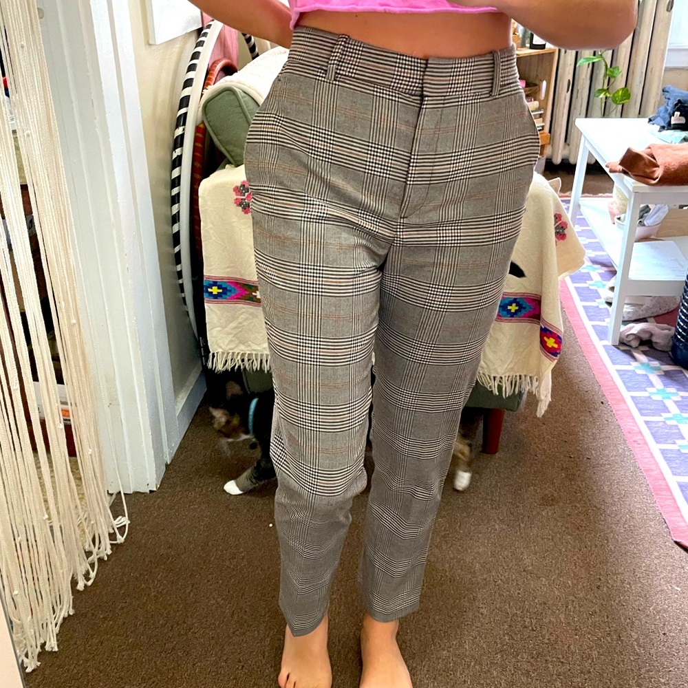 Pleated plaid dress pants